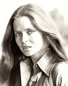 barbara bach wiki